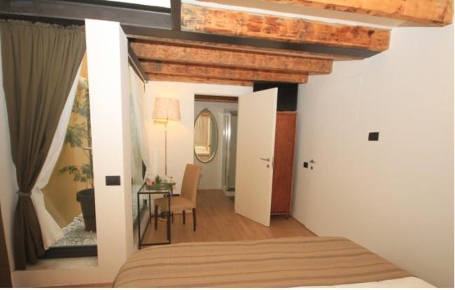 Lisander B&B Suite And Terrace Сереньо Номер фото