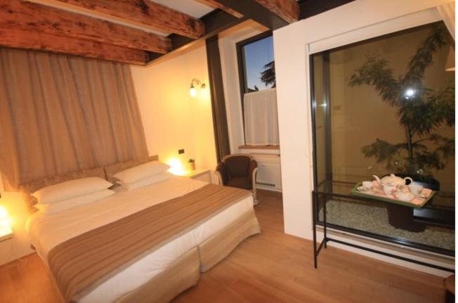 Lisander B&B Suite And Terrace Сереньо Номер фото